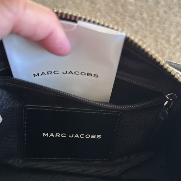 Marc Jacobs Limited Edition crossbody bag NWT - Picture 4 of 4